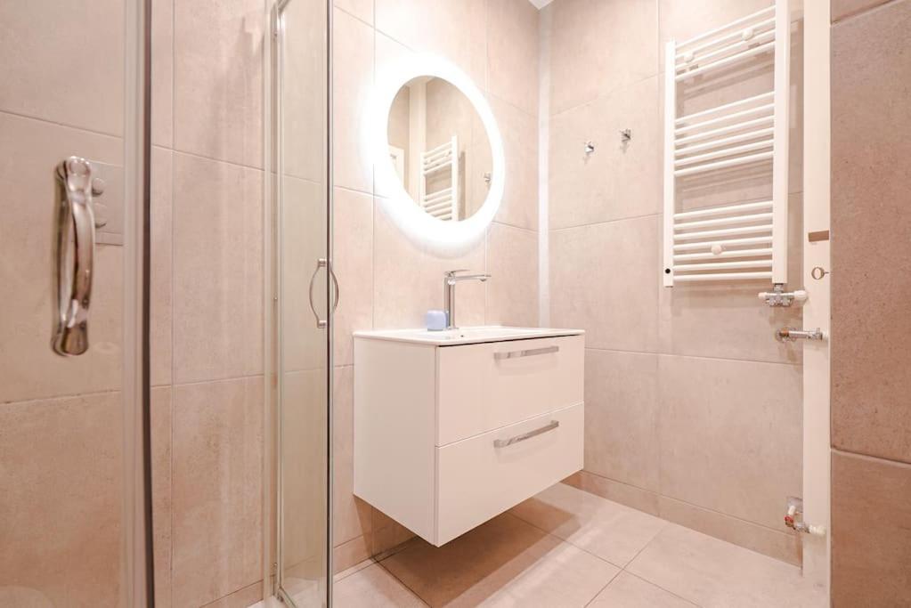 Syntagma Square, 60Sqm Dream Suite Athene Buitenkant foto