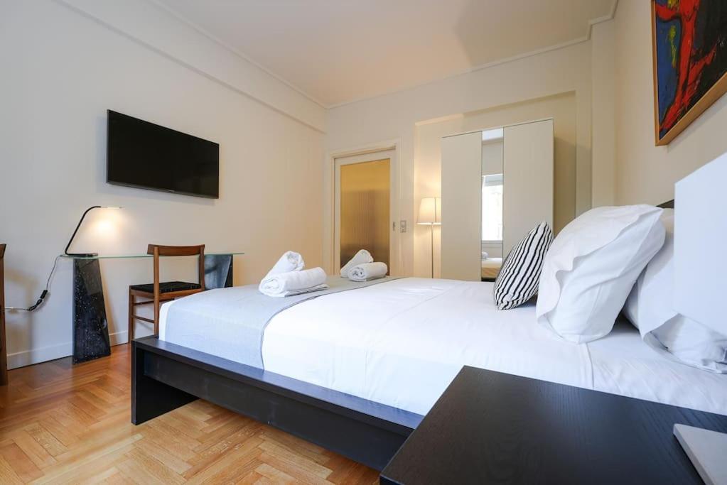 Syntagma Square, 60Sqm Dream Suite Athene Buitenkant foto